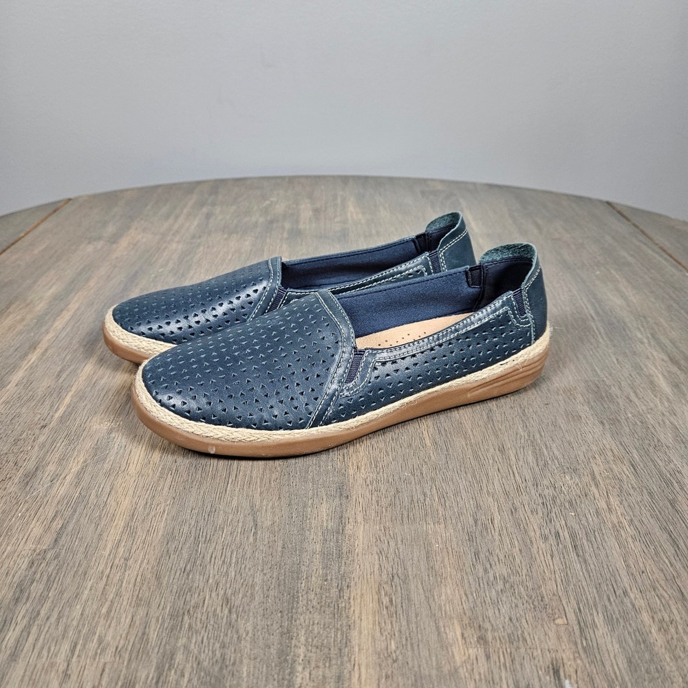 Clarks Womens 8M Elaina Ruby Slip On Perforated Leather Espadrille Navy